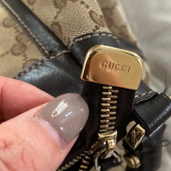 SOLD✋🏻Authentic Vinatge Gucci Monogram Large D Gold Hobo - Picture 5 of 8